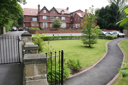 Apartment to let - 8 Oakhurst, Headingley, Leeds